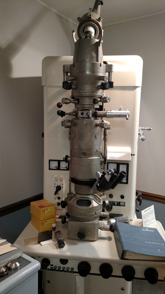 Microscope électronique à transmission : Siemens Elmiskop 102